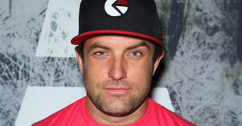 Den 48-år gammal 183 cm lång T. J. Lavin i 2025