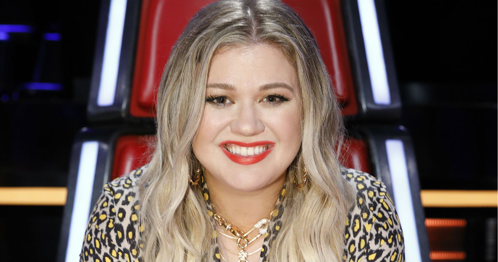 Kelly Clarkson Cried After Contestant Sang Piece by Piece