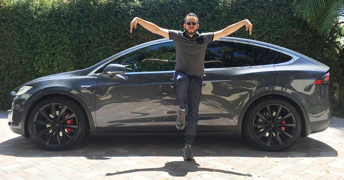 20 Glaring Tesla Problems Elon Musk Will Never Admit To