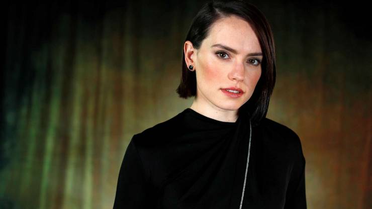 20 Revealing Facts About Star Wars Daisy Ridley Thethings