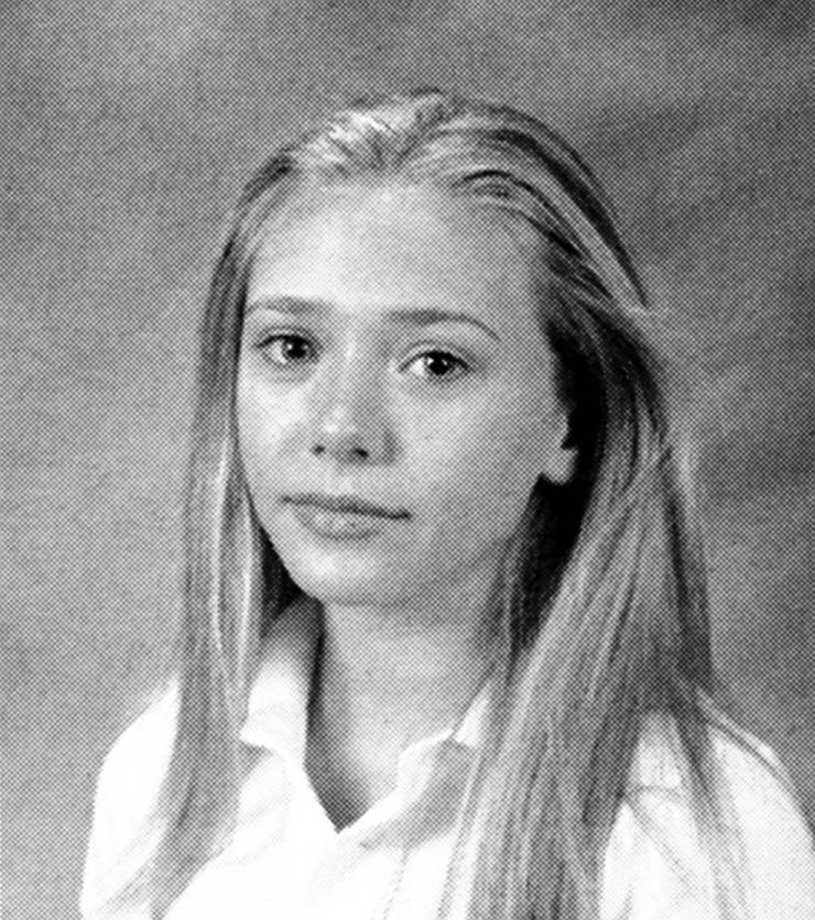 Pics Of Elizabeth Olsen S Evolution Thethings Pics Of Elizabeth Olsen S Evolution Thethings