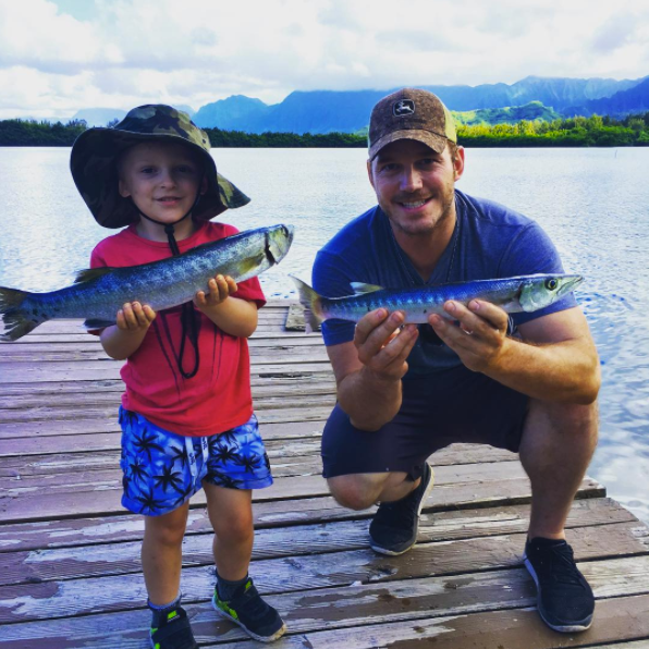 15 Photos Of Chris Pratt Proving Star Lord Is Total Dad Goals