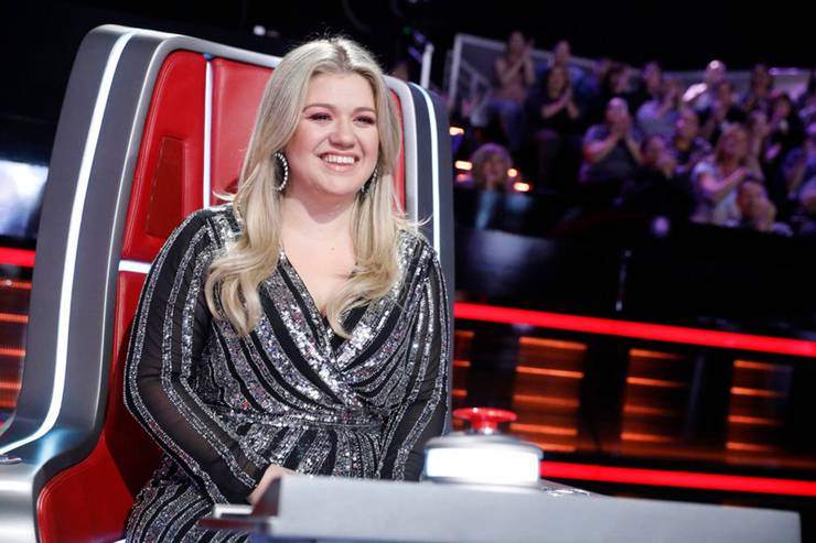 Kelly Clarkson The Voice